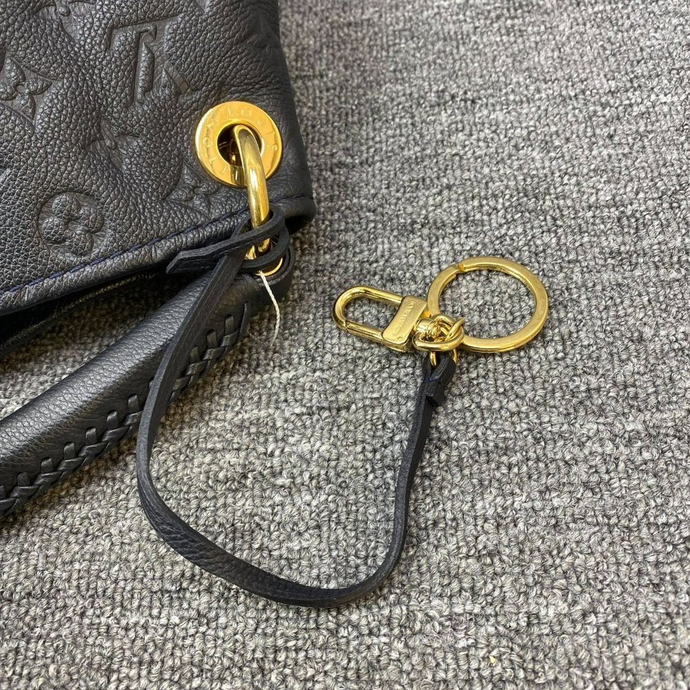 Auth Louis Vuitton LIKE NEW Artsy Empreinte - Picture 3 of 14